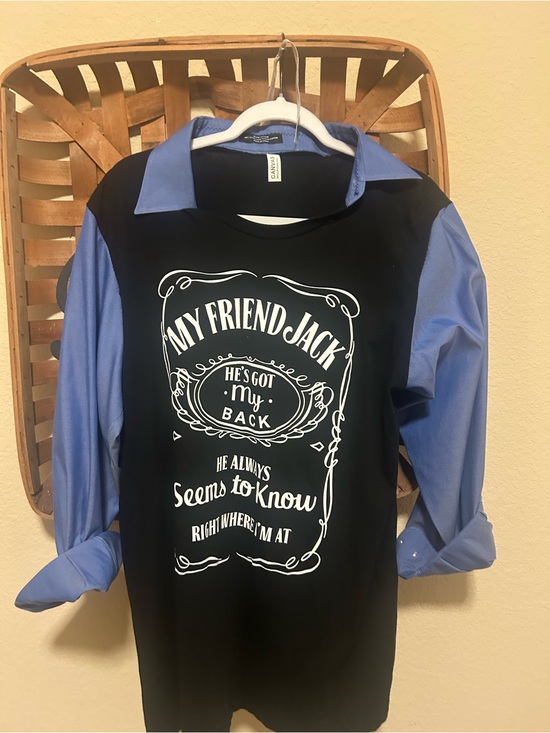 Tops - Recycle My Friend JackBlack Graphic Shirt with Blue Collar & Sleeves